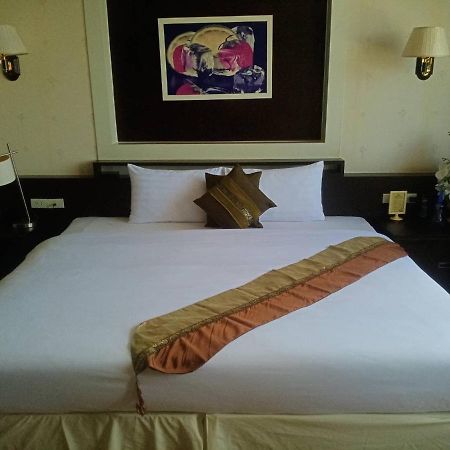 Grand Phranakhon Hotel Phra Nakhon Si Ayutthaya Luaran gambar