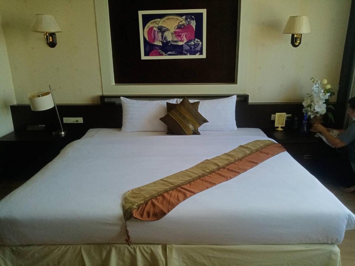 Grand Phranakhon Hotel Phra Nakhon Si Ayutthaya Luaran gambar